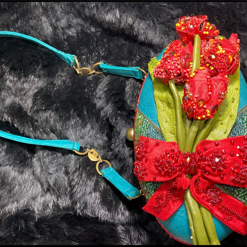 Mary Frances bag ,, Original with certificate,